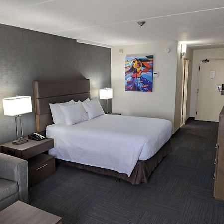 Best Western Plus Toronto Airport Hotel Mississauga Exterior foto