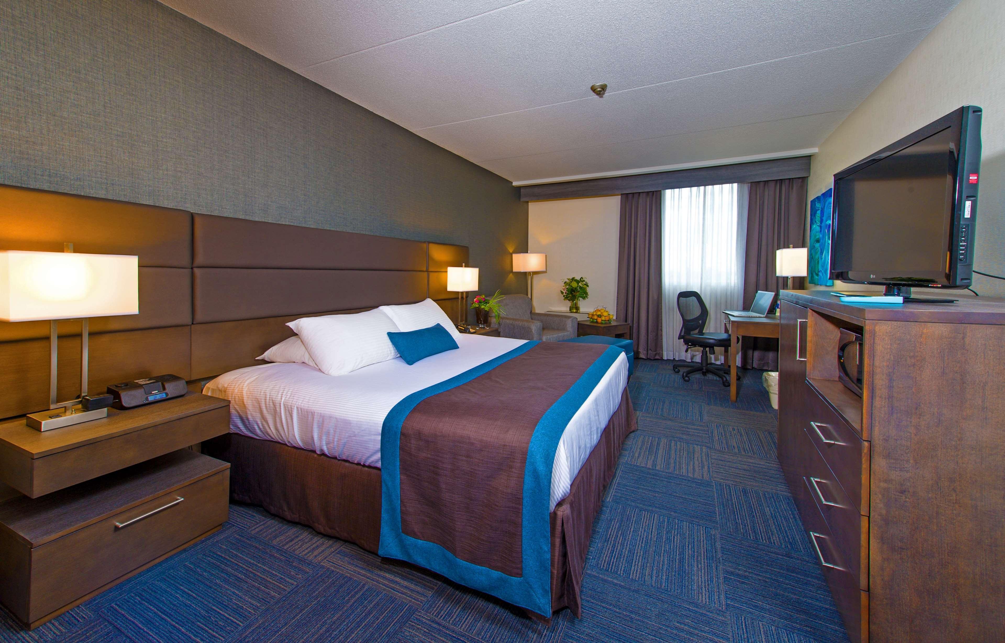 Best Western Plus Toronto Airport Hotel Mississauga Exterior foto