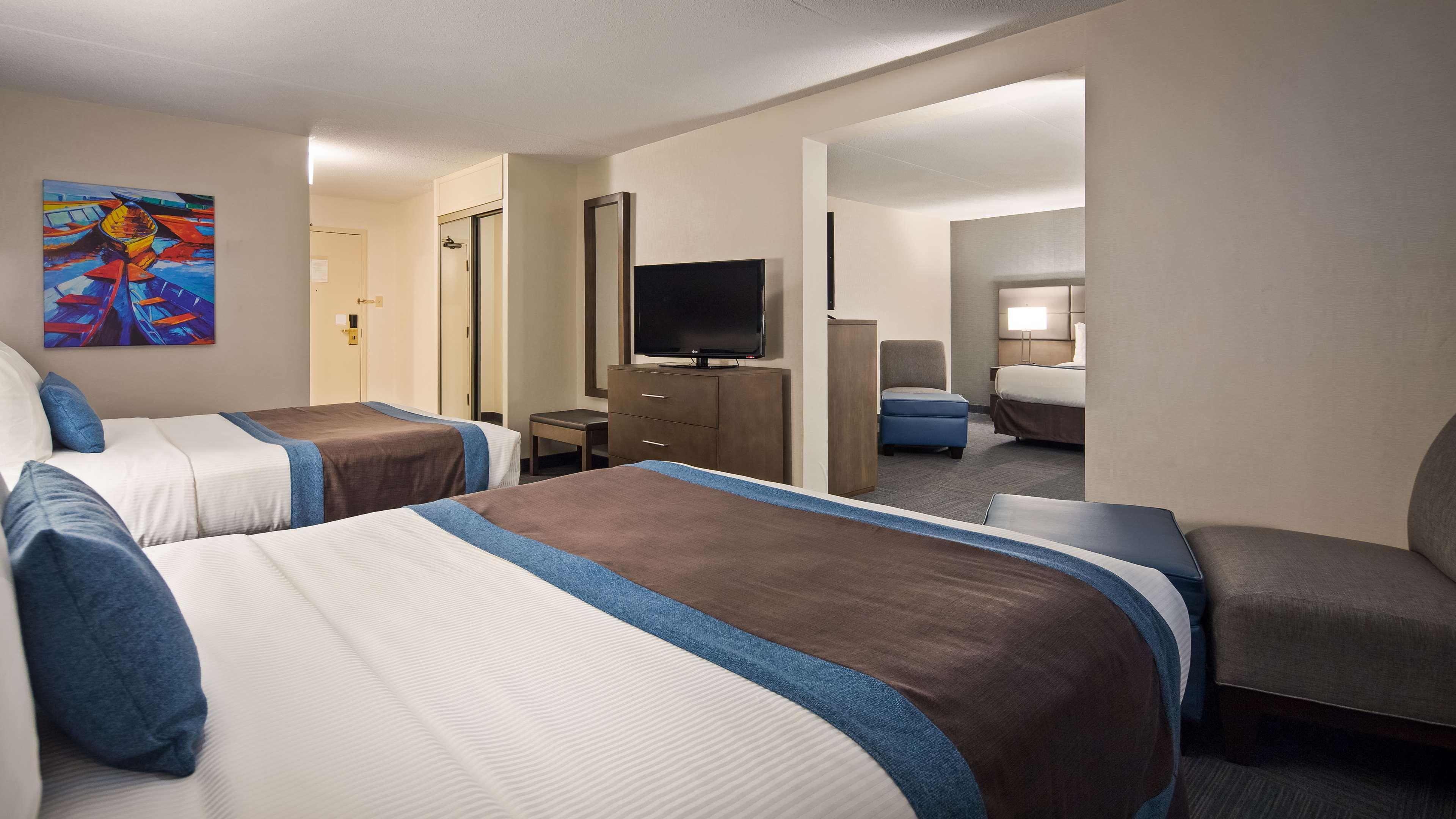 Best Western Plus Toronto Airport Hotel Mississauga Exterior foto