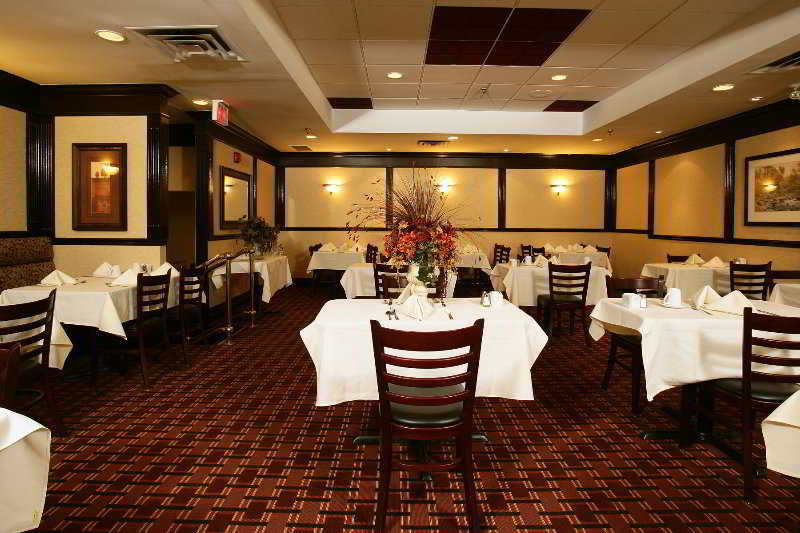 Best Western Plus Toronto Airport Hotel Mississauga Exterior foto