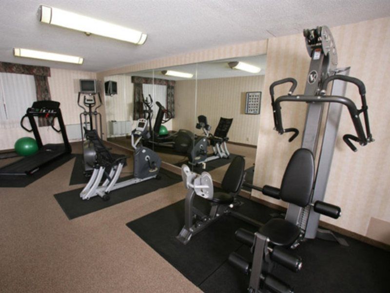 Best Western Plus Toronto Airport Hotel Mississauga Exterior foto
